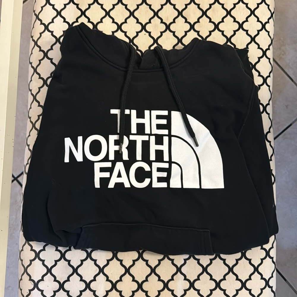 Men’s Black North Face Hoodie